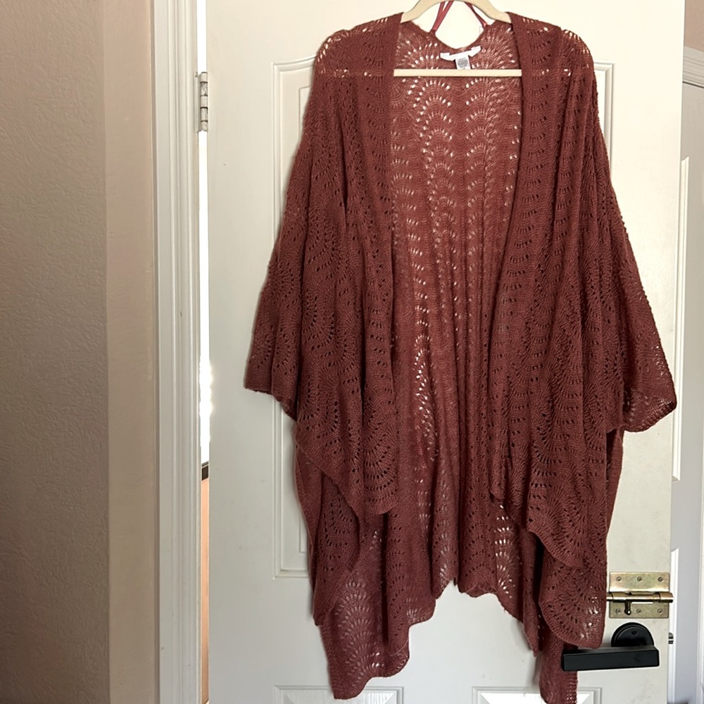 NWOT Lauren Conrad Knitted Shall